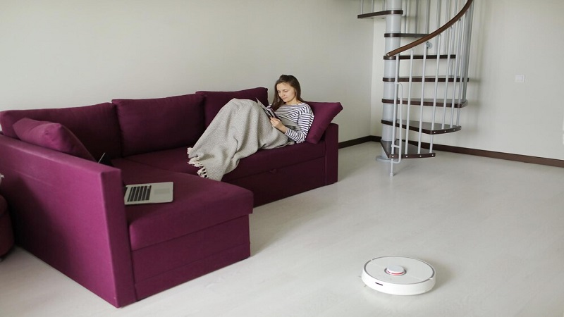 How Smart Homes Spot Danger Before It Spreads
